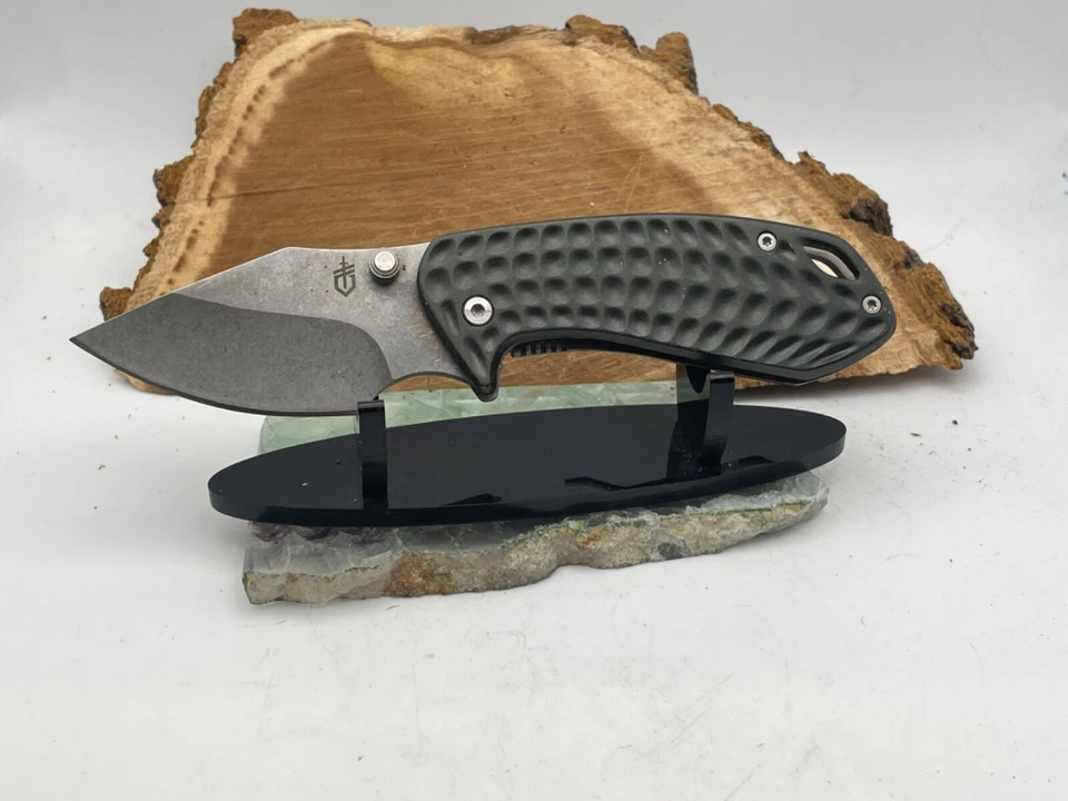 Складной нож GERBER Kettlebell с черной алюминиевой ручкой и фиксатором рамы 4660518A-1837.24 - Изображение 1 из 4