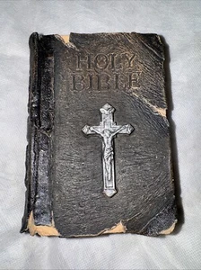Rustikale primitive Harz Bibel Landhaus Dekor Briefbeschwerer oder Grabmal - Bild 1 von 6