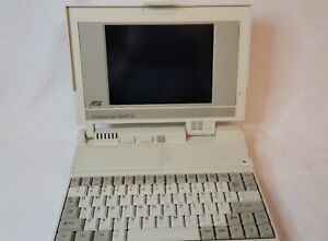 AST Premium Exec 386SX/25 Laptop Computer Collectible Vintage RETRO