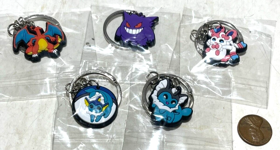 (5) Pokémon Keychains - Image 1 of 1