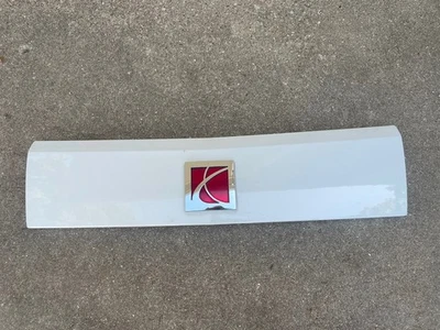 2008-2010 Saturn Vue White Rear Lift Gate Hatch Handle Molding Trim OEM *Read - Image 1 of 4