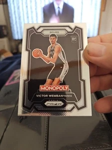 2023-24 Monopoly Prizm Basketball Victor Wembanyama Rookie RC Base Card #81 E281 - Bild 1 von 2