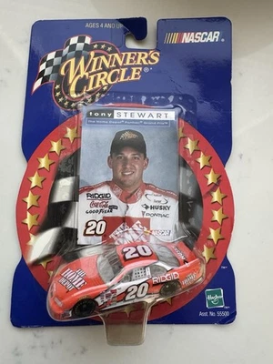 2001 Тони Стюарт #20 Home Depot NASCAR победителей круг 1/64 литой 55835 читать - Изображение 1 из 3