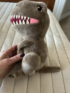 Jurassic World Small Plush T-Rex 8” Tall Universal Studios - Picture 1 of 7