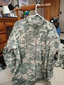 US ARMY Gen 3 Wind Jacket Cold Weather Men’s Medium Reg 3 8415-01-538-6067 - Picture 1 of 3