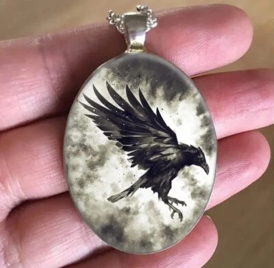 Ожерелье ретро Wild Raven овальное - Изображение 1 из 4