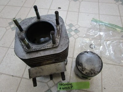 Cilindro y pistón de toma de fuerza de moto de nieve Polaris Colt 340 SS de colección 78 Foto 1 de 4