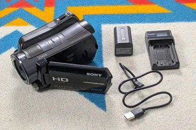 Sony Handycam HDR-SR11 10.2MP Super SteadyShot Carl Zeiss Battery & Charger - Image 1 of 4