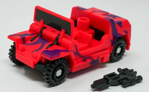 G2 Transformers Combaticons  SWINDLE Jeep Action Figure with Small Gun Cover