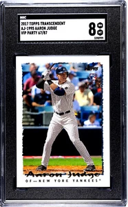 Topps Transcendent Aaron Judge 1995 SGC 8 2017 - Imagen 1 de 2