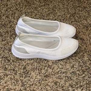 Easy Spirit Women's Glitz Casual Slip-On Walking Shoes Size 6 Wide White - Picture 1 of 6