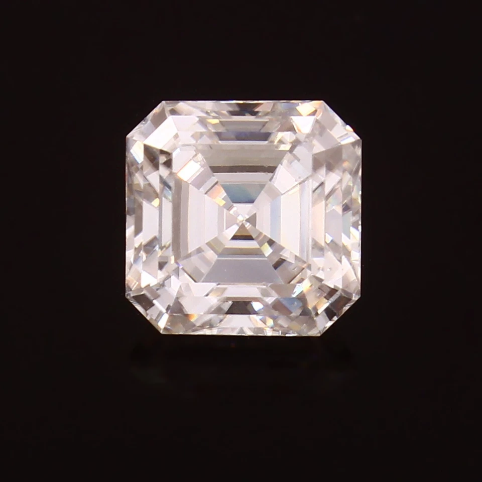 White D Color Moissanite Asscher Cut VVS1 Lab Created Diamond Gemstone 10x10 MM - Image 1 of 4