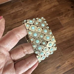 Premier Designs Chunky Faux Turquoise Acrylic Gold Tone Statement Bracelet - Picture 1 of 4