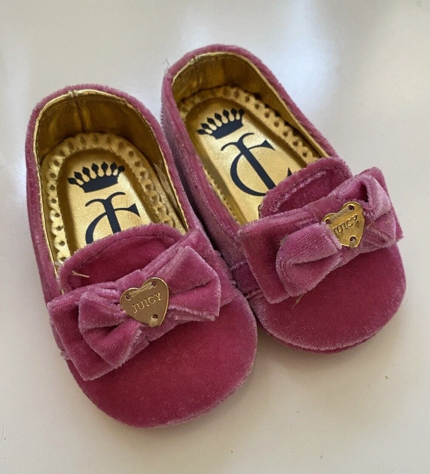 Juicy Couture Bebé Niña Zapatos de Vestir Rosa Terciopelo Lazo Talla 3 NUEVO Foto 1 de 4
