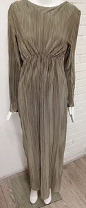 Boohoo Woman's Green Long Sleeved Textured Dress, Size 12. - Picture 1 of 7