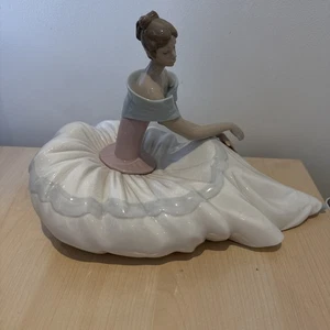Nao by Lladro Porzellan große Ballerina sitzend auf Boden 1266 Top Zustand - Bild 1 von 24