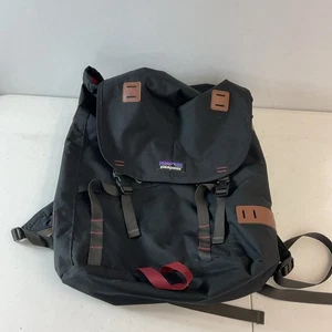 Mochila clásica Patagonia Arbor mochila de día al aire libre negra 25L - Imagen 1 de 10