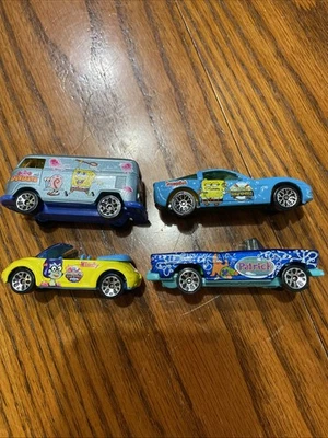 4 Matchbox Sponge Bob And Friends Including Mindy 1:64 Car Set - Image 1 of 4