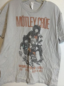Motley Crue Band T-Shirt Men L Tan World Tour Tee Graphic - Picture 1 of 8