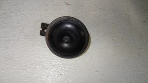 1992 Yamaha XJ600 XJ 600 Seca II Y199 horn - Picture 1 of 2