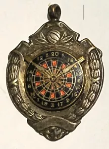 Vintage Darts Enamel Medal 1953 - Dartboard Fob - Picture 1 of 3