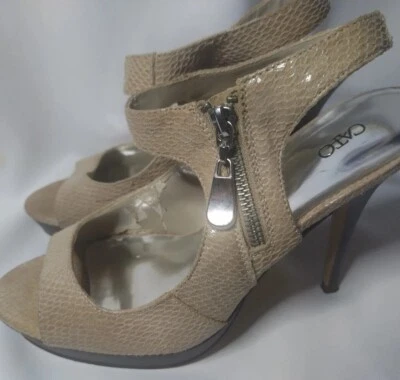 Cato Mujer Talla 9 Crema Peep Toe Tacón Alto Hace Foto 1 de 4