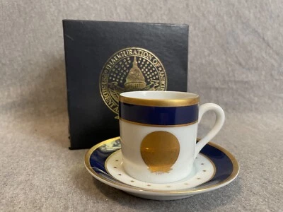 Taza de té y platillo conmemorativos Woodmere Clinton Gore 1997 inauguración Demitasse Foto 1 de 4