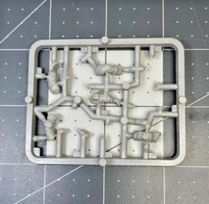 Classic 40K IMPERIAL GUARD ARMS SPRUE GW 80's Rogue Trader Astra Militarum MM25 - Picture 1 of 2