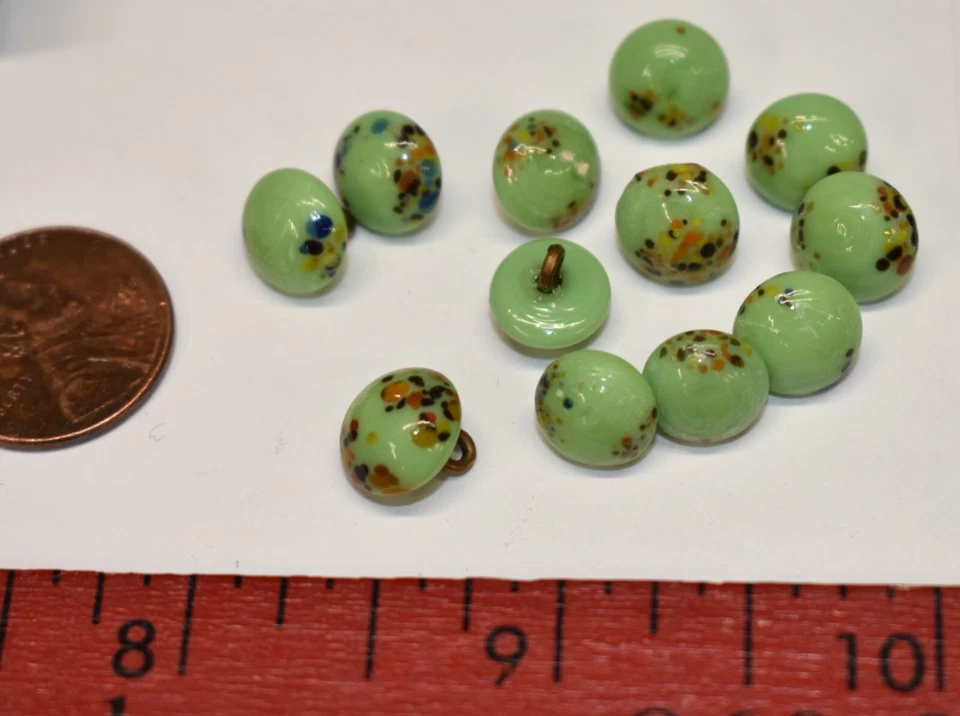 BOTONES MILLEFIORE OPACOS VERDE MANZANA VINTAGE CUENTAS DE VIDRIO JAPONÉS • 9 mm Foto 1 de 1