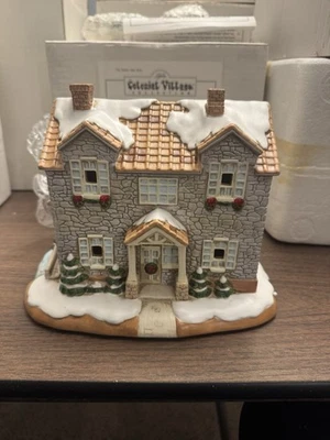 Lefton Christmas Colonial Village Rath Bones Retreat #13518 - Image 1 of 4