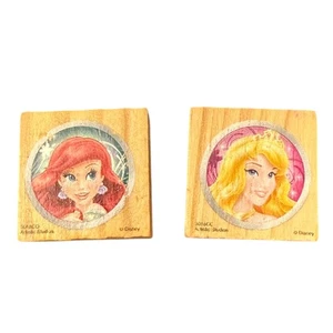 Estampilla de princesa Aurora y Ariel de Artistic Studios Disney - Imagen 1 de 2