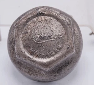 Rare - Monroe Flint, Michigan Automobile Car Threaded Hubcap Grease Cap 1914-16 - Picture 1 of 3