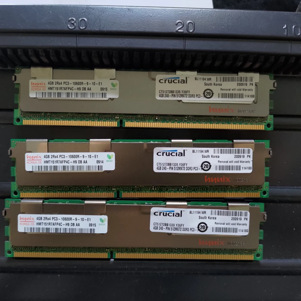12GB (3×4GB) DDR3 PC3-10600R 1333MHz ECC Registered RDIMM Server RAM Hynix/Cruci - Image 1 of 3