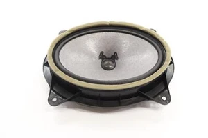 ALTAVOZ AUDIO PUERTA DELANTERA DERECHA O IZQUIERDA TOYOTA SIENNA 2011-2020 OEM - Imagen 1 de 9