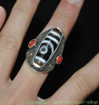 旧西藏银镶嵌宝石天然玛瑙 DZI 珠指环护身符雕像 — 第 1/4 张图片