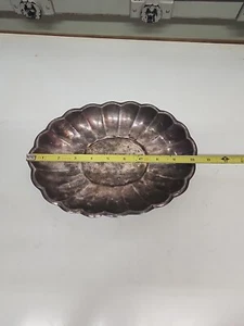 Vintage Reed & Barton Silver Plate Oval Scallop Edge Bowl Tray - #113 Holiday - Picture 1 of 6