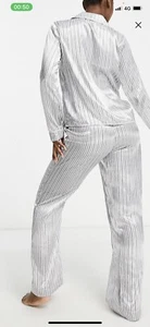 VERO MODA Nightwear Satin-style fabric: glossy Real Price £45 - Picture 1 of 2