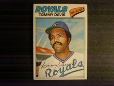 1977 Topps Baseball Tommy Davis Card # 362