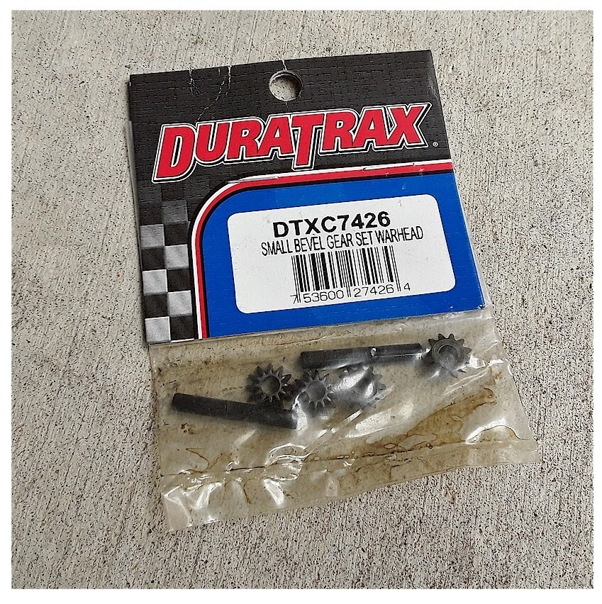 Vintage RC Duratrax Small Bevel Gear Set for Warhead EVO DeAgostini Monster Jam - Image 1 of 1