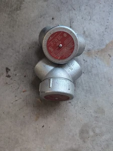 Qty 2 Crouse-Hinds LBY35 Explosionproof 90° Elbow Conduit Body, Iron Alloy - Picture 1 of 2