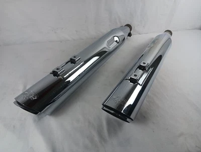 VANCE & HINES FOR HARLEY 4" TOURING FREEWHEEL TRIKE SLASH CUT  MUFFLERS - Image 1 of 4