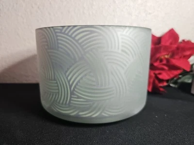 YANKEE CANDLE CELTIC DREAMS IRISH KNOTS LARGE JAR CANDLE SHADE TOPPER - Image 1 of 4