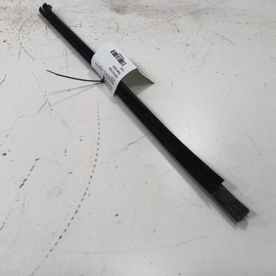 Kia Sportage Left Rear Weather Strip Interior  2022 2021 2020 2019 2018 - Image 1 of 4