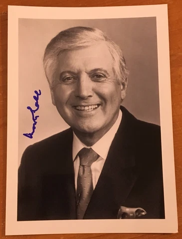 MONTY HALL 100% AUTHENTIC AUTOGRAPHED PHOTO ! "LET'S MAKE A DEAL" R.I.P Cover