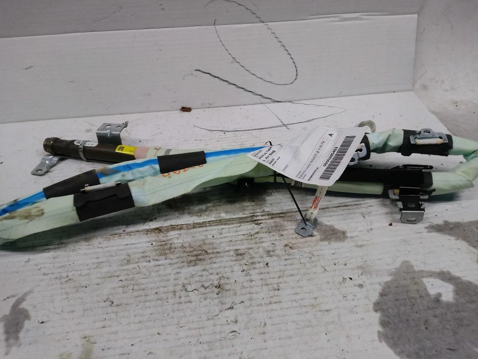 2016 Nissan Altima Left Curtain Air Bag White OEM 17883 133K Miles Foto 1 de 4