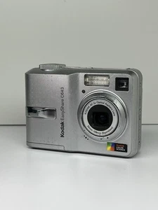 Kodak EasyShare C643 6.1MP Compact Digital Camera Silver For Parts/Repair Only - Picture 1 of 13