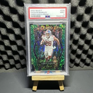 2022 Panini Select Saquon Barkley Disco Green Prizm 4/5 PSA 9 #226 - Foto 1 di 3