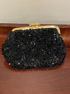 Vintage schwarz Hand Perlen Abend Geldbörse Hongkong Clutch Geldbörse Gold Akzent - Bild 1 von 3