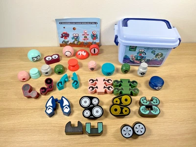 Robots magnéticos para mezclar y combinar con caja de almacenamiento 35 piezas preescolares Foto 1 de 3