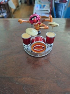 Hallmark The Muppets Animal 2010 “Beat Drums” sin caja Jim Henson sin probar - Imagen 1 de 8